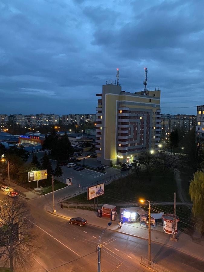 Віп Апартаменти В Районі Автовокзалужк Great House,Жк Арена,Поблизу Обласноі Лікарні Rivne Exterior photo