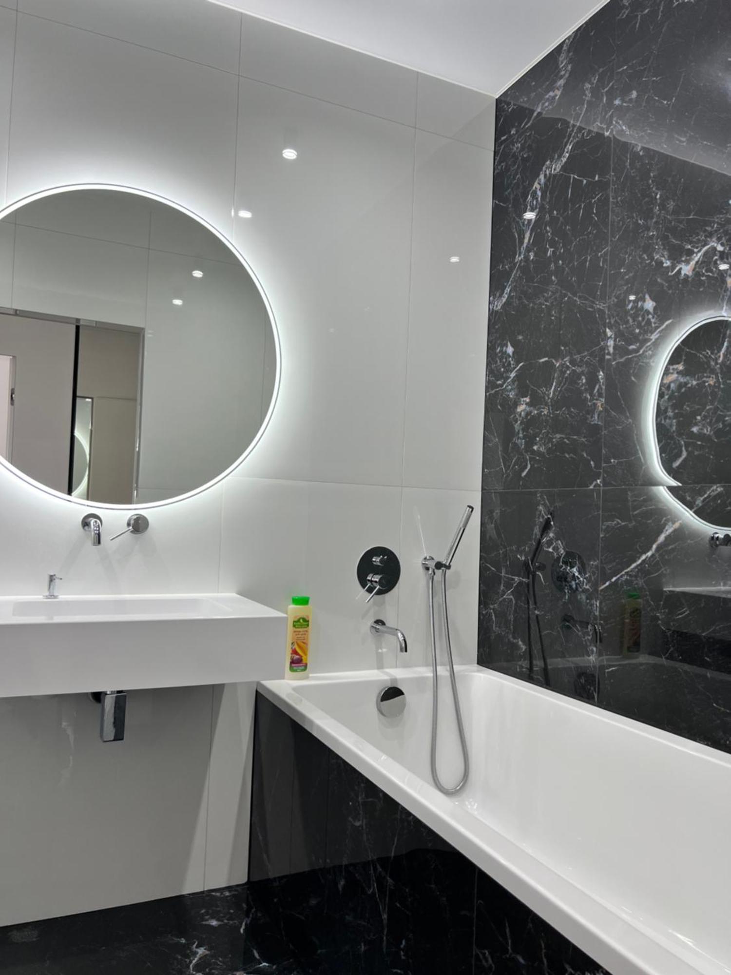Віп Апартаменти В Районі Автовокзалужк Great House,Жк Арена,Поблизу Обласноі Лікарні Rivne Exterior photo